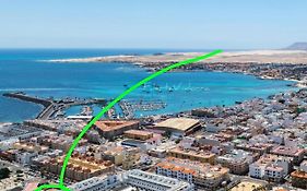 Modern Apartment With Sea Views In Corralejo